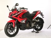 Мотоцикл Bajaj Pulsar RS200