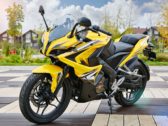 Мотоцикл Bajaj Pulsar RS200