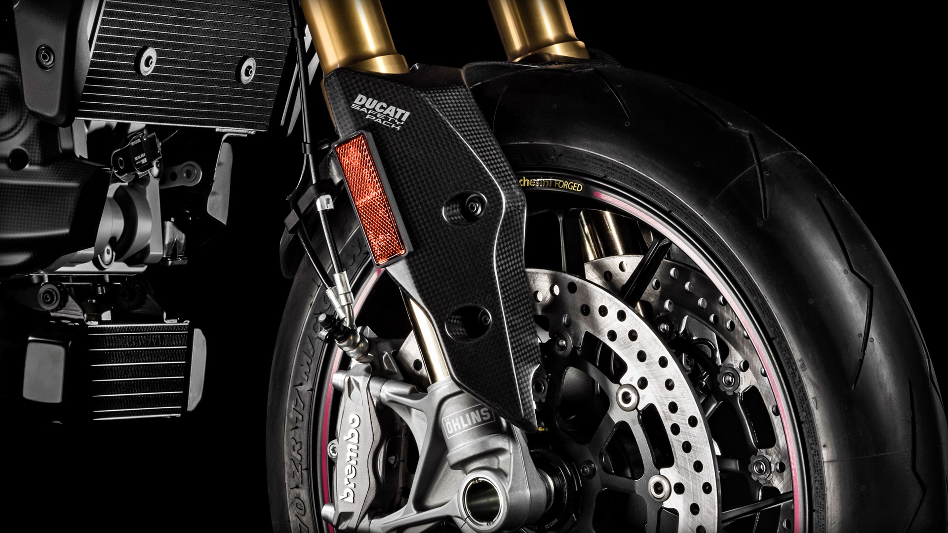 Мотоцикл Ducati Hypermotard 939 SP  Артмото - купить квадроцикл в украине и харькове, мотоцикл, снегоход, скутер, мопед, электромобиль