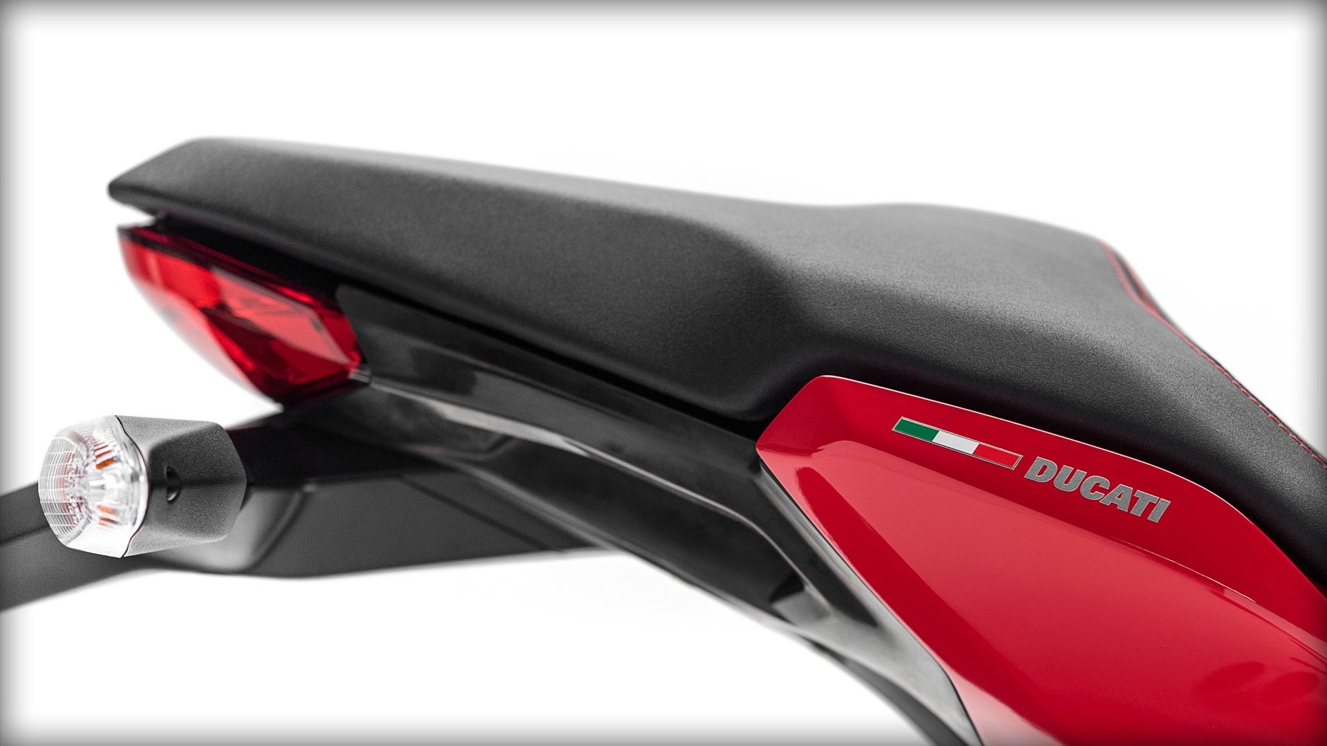 Мотоцикл Ducati Super Sport  Артмото - купить квадроцикл в украине и харькове, мотоцикл, снегоход, скутер, мопед, электромобиль