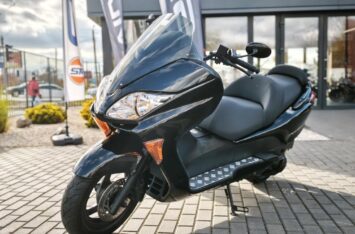 Макси-скутер Honda FORZA 250 X MF08