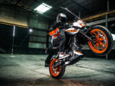 Мотоцикл KTM Duke 200