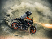 Мотоцикл KTM Duke 200