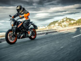 Мотоцикл KTM Duke 200