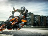 Мотоцикл KTM Duke 200