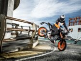Мотоцикл KTM Duke 200