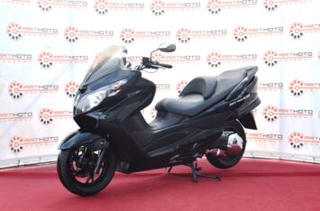 Макси-Скутер Suzuki Skywave 250S CJ44A