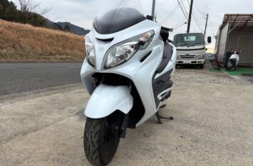 Макси-Скутер Suzuki SkyWave250 Type S CJ46A