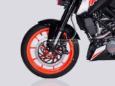 Мотоцикл KTM Duke 200