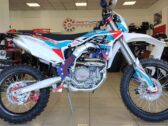 Мотоцикл BSE M250 Enduro