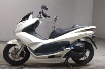 Скутер Honda PCX 150 KF12