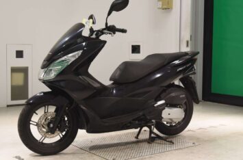 Скутер Honda PCX 150 KF18