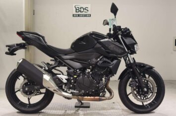 Мотоцикл Kawasaki Z400 2021 Мотоцикл Kawasaki Z400 2021