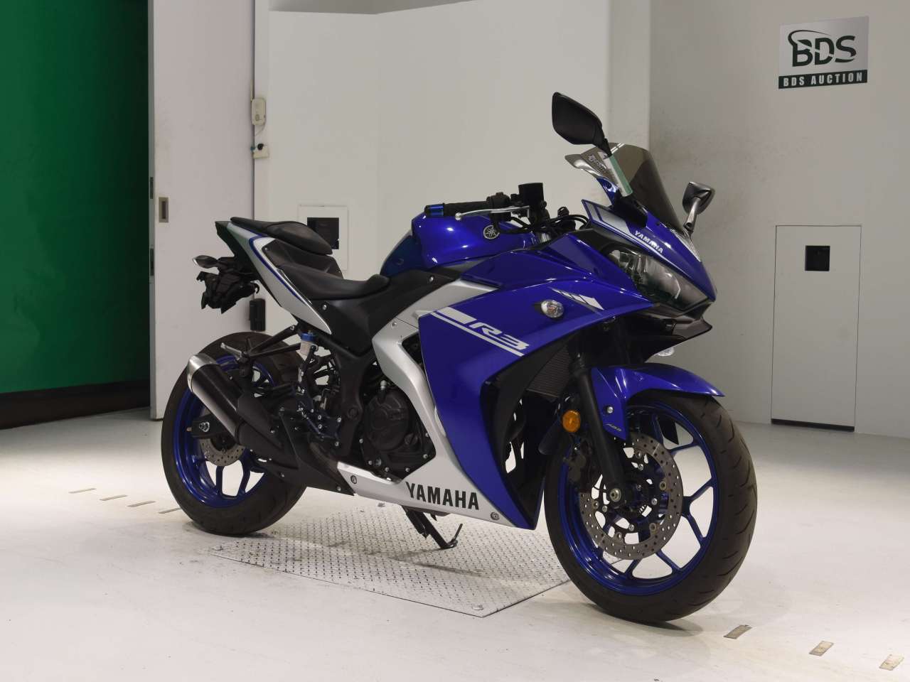 Мотоцикл Yamaha YZF-R3 ABS Артмото - купить квадроцикл в украине и харькове, мотоцикл, снегоход, скутер, мопед, электромобиль Мотоцикл Yamaha YZF-R3 ABS Артмото - купить квадроцикл в украине и харькове, мотоцикл, снегоход, скутер, мопед, электромобиль
