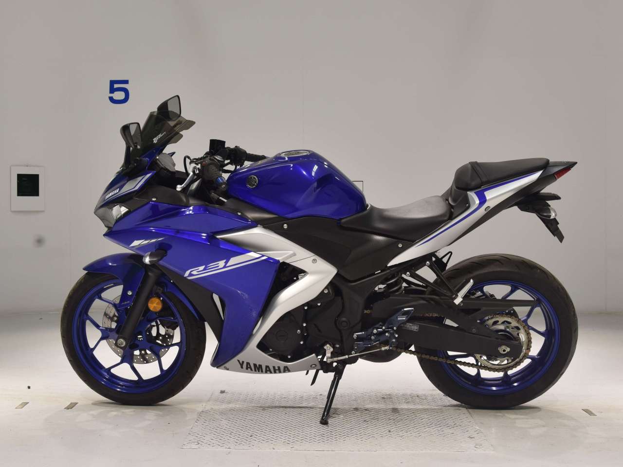 Мотоцикл Yamaha YZF-R3 ABS Артмото - купить квадроцикл в украине и харькове, мотоцикл, снегоход, скутер, мопед, электромобиль Мотоцикл Yamaha YZF-R3 ABS Артмото - купить квадроцикл в украине и харькове, мотоцикл, снегоход, скутер, мопед, электромобиль