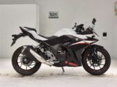 Мотоцикл Suzuki GSX250R 2022