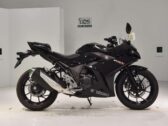 Мотоцикл Suzuki GSX250R 2023