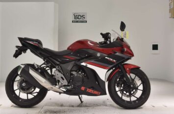 Мотоцикл Suzuki GSX250R 2020