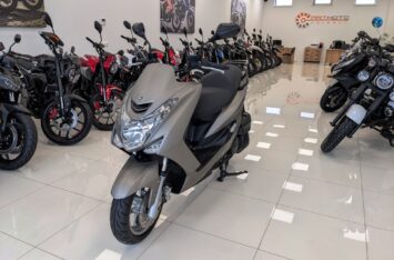 Скутер Yamaha Majesty 155 SG28J