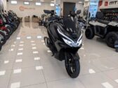 Скутер Honda PCX 150 KF30
