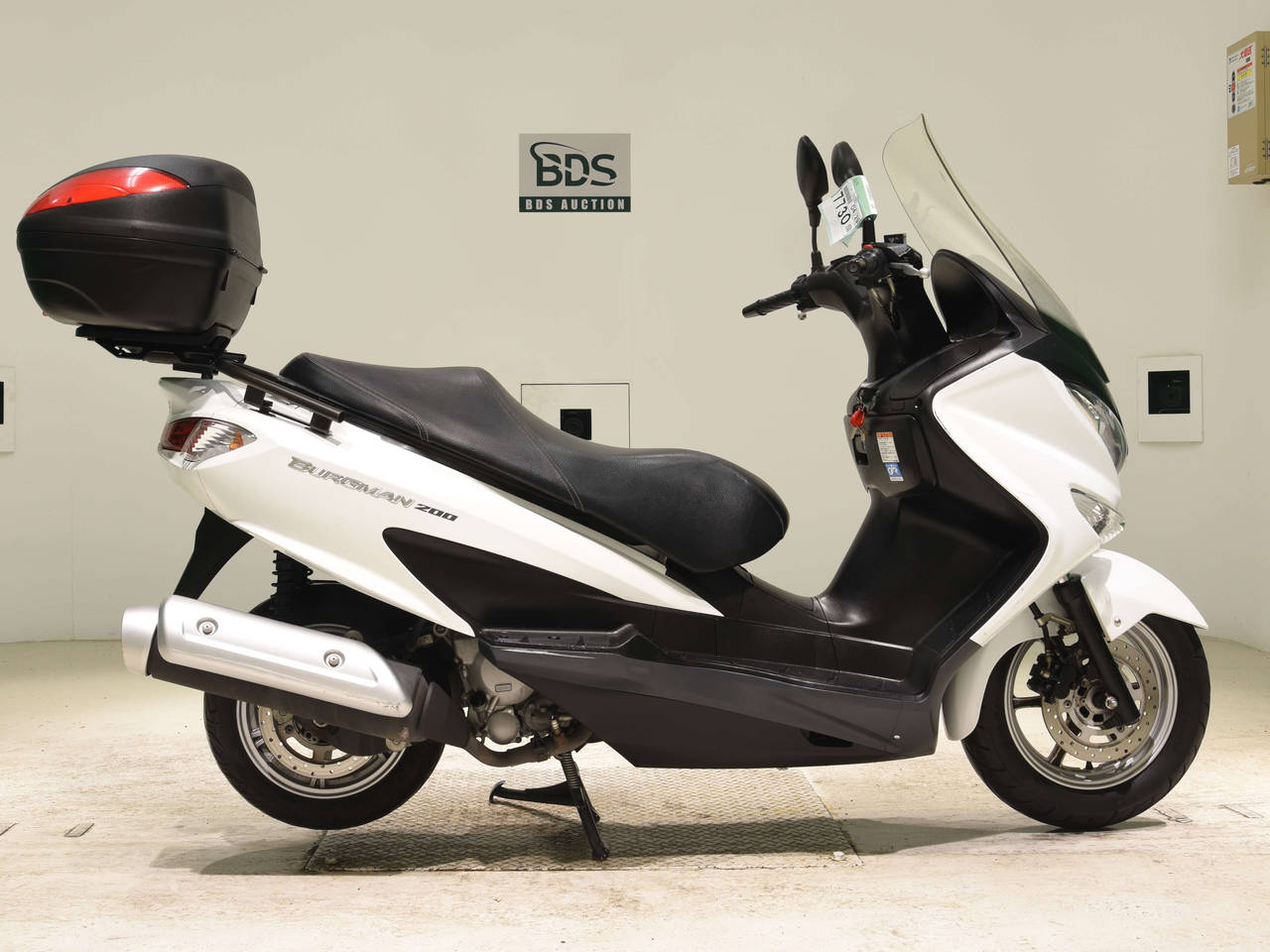 Макси-Скутер Suzuki BURGMAN 200 Артмото - купить квадроцикл в украине и харькове, мотоцикл, снегоход, скутер, мопед, электромобиль Макси-Скутер Suzuki BURGMAN 200 Артмото - купить квадроцикл в украине и харькове, мотоцикл, снегоход, скутер, мопед, электромобиль