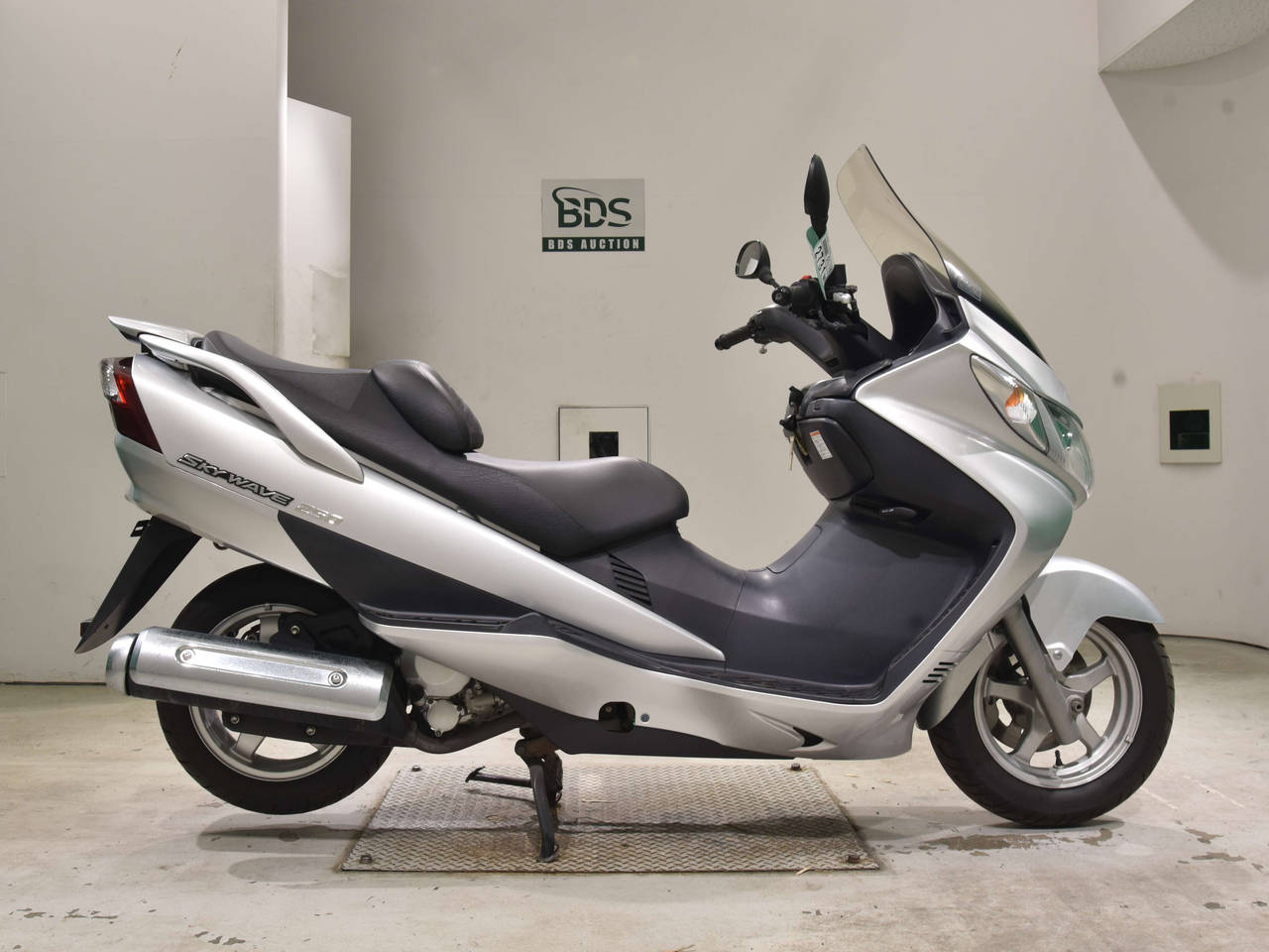 Макси-Скутер SUZUKI SKYWAVE250 CJ43A Артмото - купить квадроцикл в украине и харькове, мотоцикл, снегоход, скутер, мопед, электромобиль Макси-Скутер SUZUKI SKYWAVE250 CJ43A Артмото - купить квадроцикл в украине и харькове, мотоцикл, снегоход, скутер, мопед, электромобиль