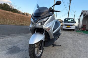 Макси-Скутер Suzuki BURGMAN 200