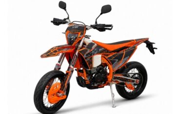 Мотоцикл STM (STN) V8 Motard Мотоцикл STM (STN) V8 Motard