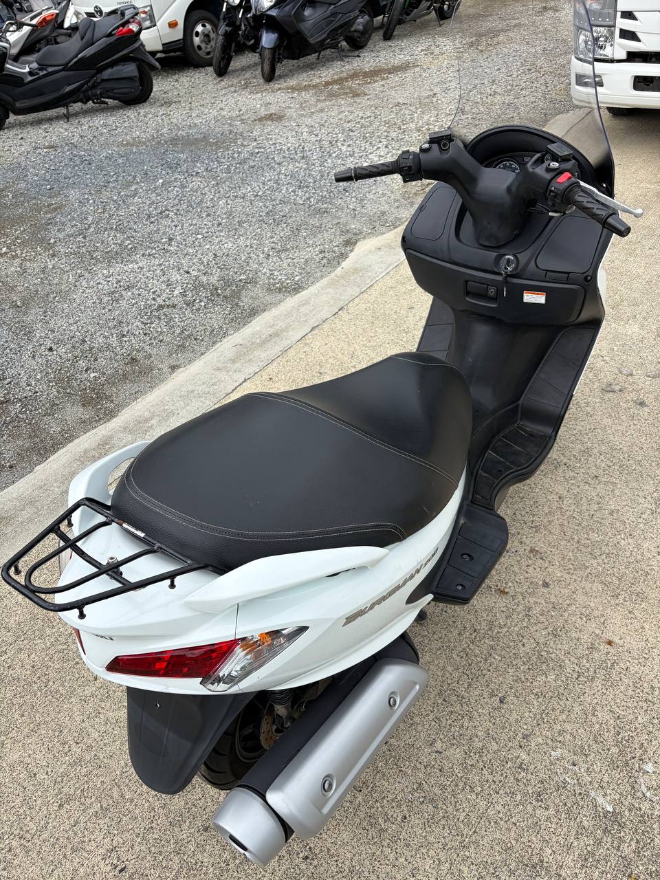 Макси-Скутер Suzuki BURGMAN 200 Артмото - купить квадроцикл в украине и харькове, мотоцикл, снегоход, скутер, мопед, электромобиль Макси-Скутер Suzuki BURGMAN 200 Артмото - купить квадроцикл в украине и харькове, мотоцикл, снегоход, скутер, мопед, электромобиль