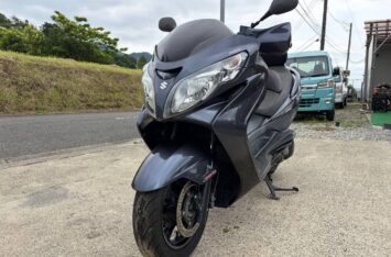 Макси-скутер Suzuki SkyWave 400 Limited