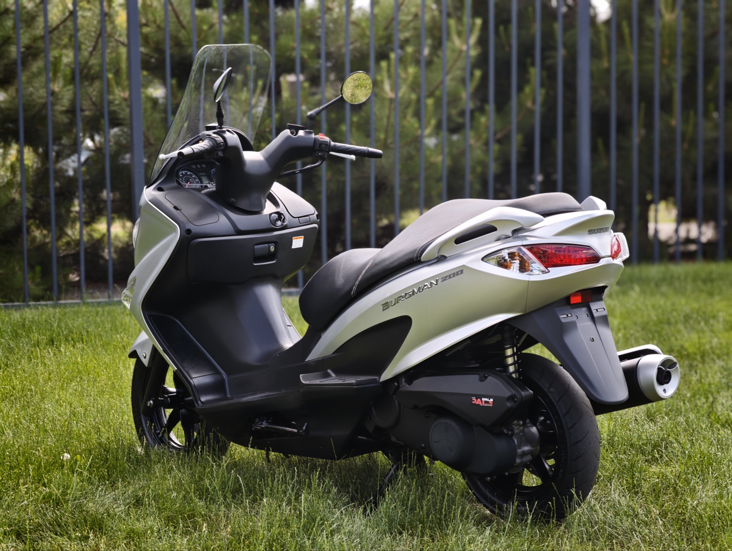 Макси-Скутер Suzuki BURGMAN 200 Артмото - купить квадроцикл в украине и харькове, мотоцикл, снегоход, скутер, мопед, электромобиль Макси-Скутер Suzuki BURGMAN 200 Артмото - купить квадроцикл в украине и харькове, мотоцикл, снегоход, скутер, мопед, электромобиль