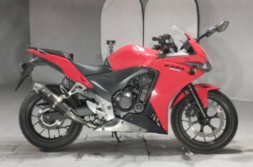 Мотоцикл Honda CBR 400R 2013 Мотоцикл Honda CBR 400R 2013