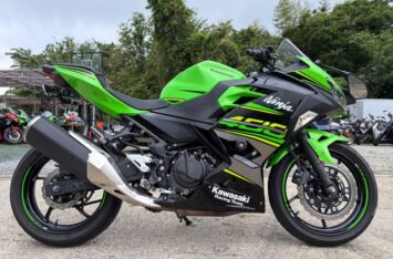 Мотоцикл Kawasaki Ninja 400 2018