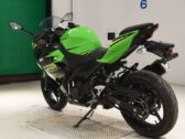 Мотоцикл Kawasaki Ninja 400 2022